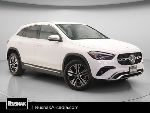 New 2026 Mercedes-Benz GLA 250 image 1