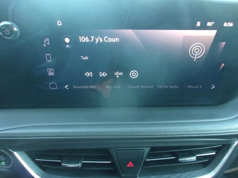 Used 2024 Buick Encore GX Preferred FWD image 21