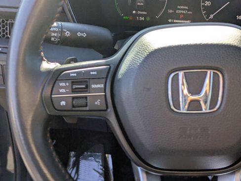 Used 2024 Honda CR-V Sport image 19