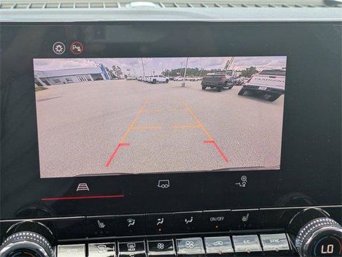 New 2025 GMC Canyon Elevation w/ Convenience Package image 24