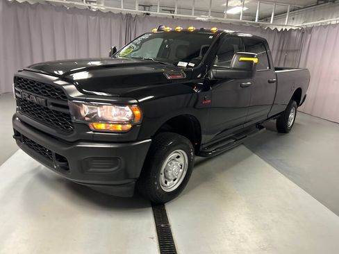 Used 2024 RAM 2500 Tradesman AWD/4WD image 3