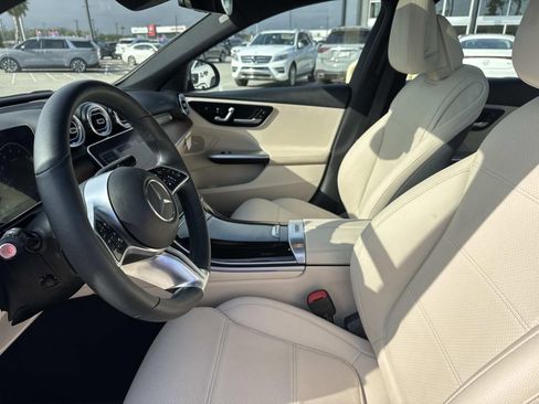 Used 2023 Mercedes-Benz C 300 Sedan image 16
