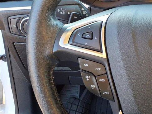 Used 2019 Ford Edge SEL w/ Equipment Group 201A image 16