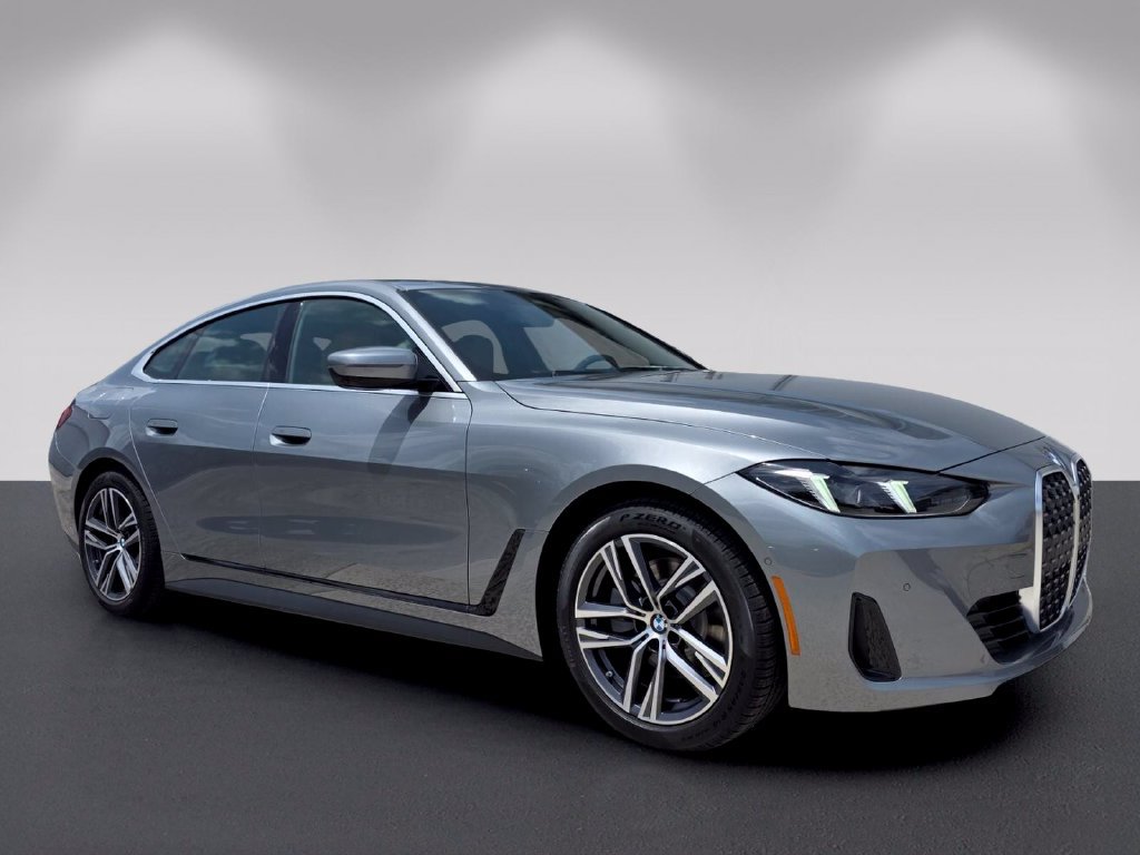 New 2026 BMW 430i w/ Parking Assistance Package RWD image 1