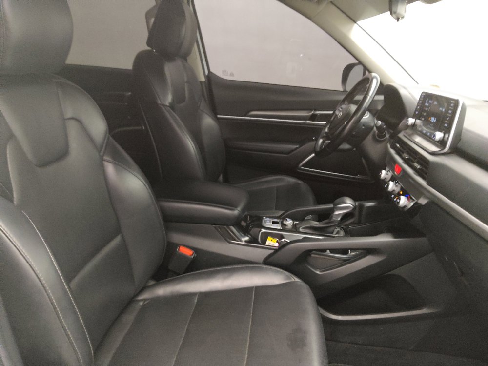 Used 2020 Kia Telluride LX FWD image 21