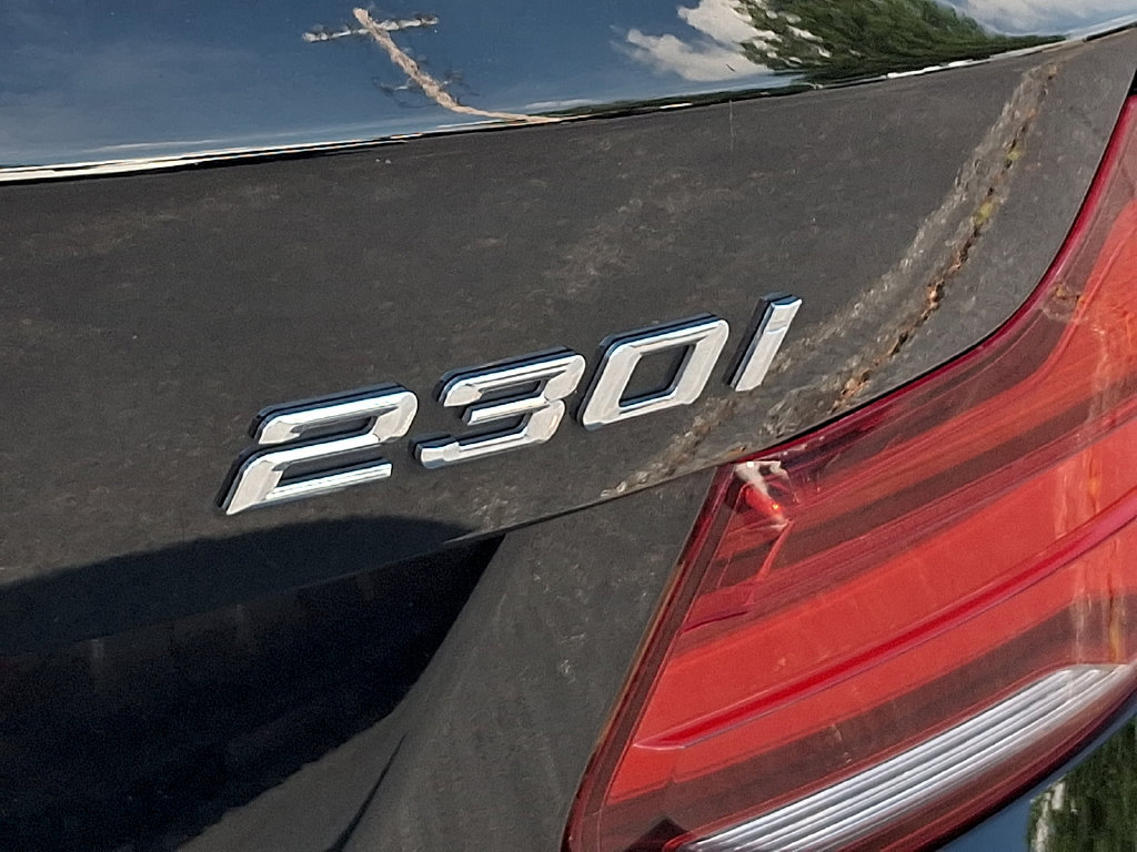 Used 2020 BMW 230i xDrive Convertible w/ Premium Package AWD/4WD image 31
