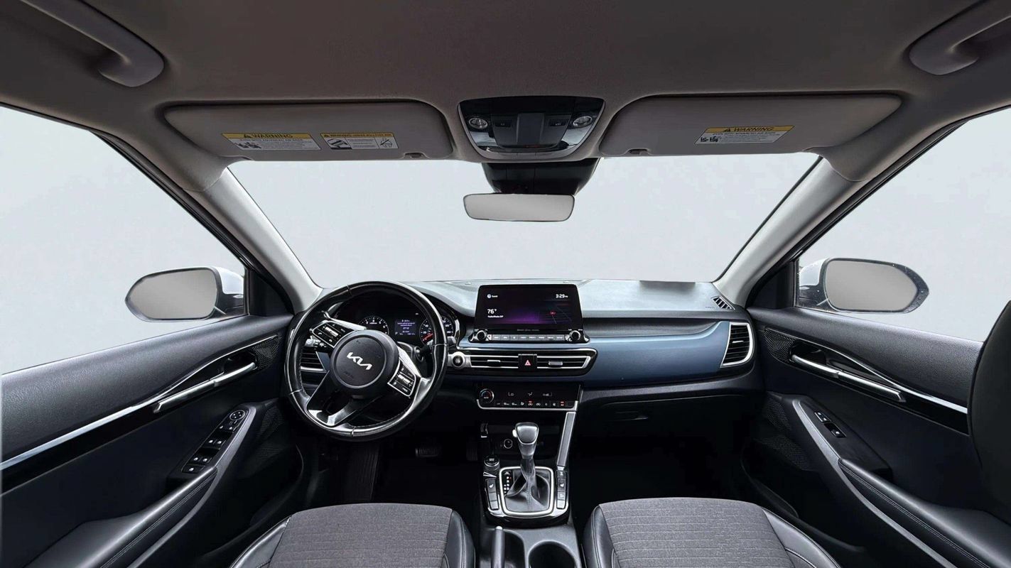 Used 2022 Kia Seltos Nightfall Edition AWD/4WD image 9