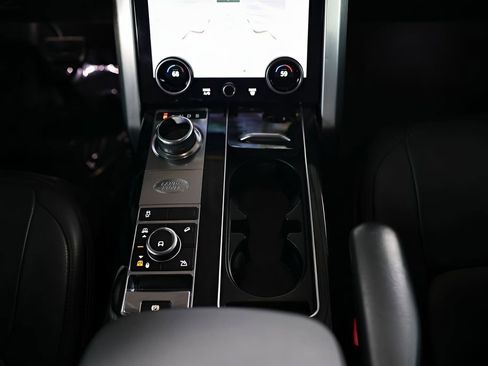 Used 2021 Land Rover Range Rover P525 Westminster Edition image 36