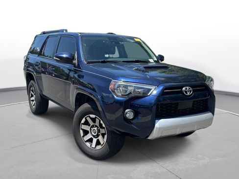 Used 2020 Toyota 4Runner TRD Off-Road Premium w/ Moonroof Package AWD/4WD image 4