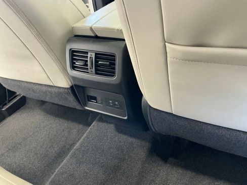 Used 2023 Nissan Rogue SL w/ SL Premium Package FWD image 19