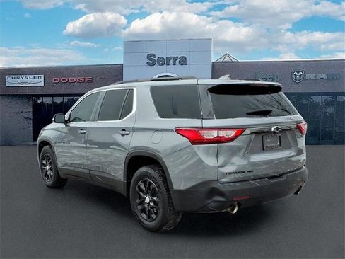 Used 2019 Chevrolet Traverse LT w/ LPO, Blackout Package image 4