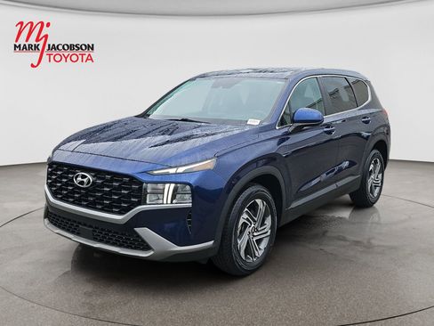 Used 2023 Hyundai Santa Fe SE FWD image 1