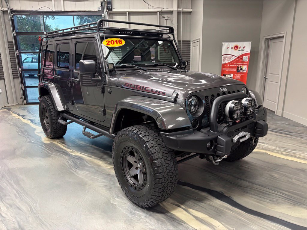 Used 2016 Jeep Wrangler Unlimited Rubicon w/ Connectivity Group AWD/4WD image 1