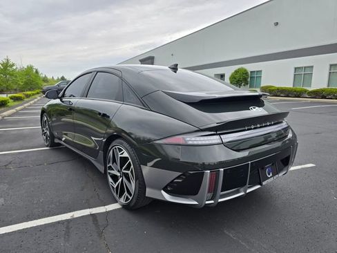 Used 2024 Hyundai Ioniq 6 SEL AWD/4WD image 9