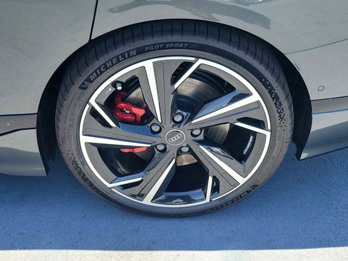 New 2025 Audi S6 e-tron Premium Plus image 12