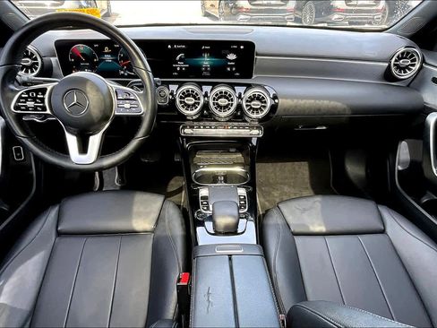 Used 2020 Mercedes-Benz A 220 image 15