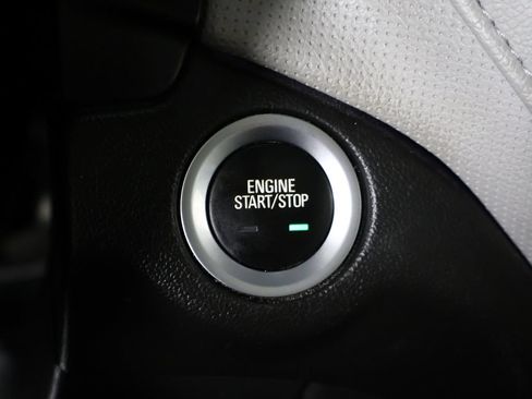 Used 2020 Chevrolet Equinox Premier FWD image 46