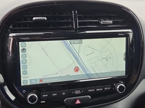 Used 2021 Kia Soul EX FWD image 23