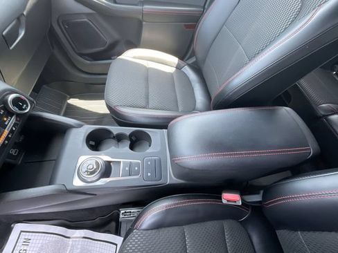 Certified 2024 Ford Escape ST-Line AWD/4WD image 21