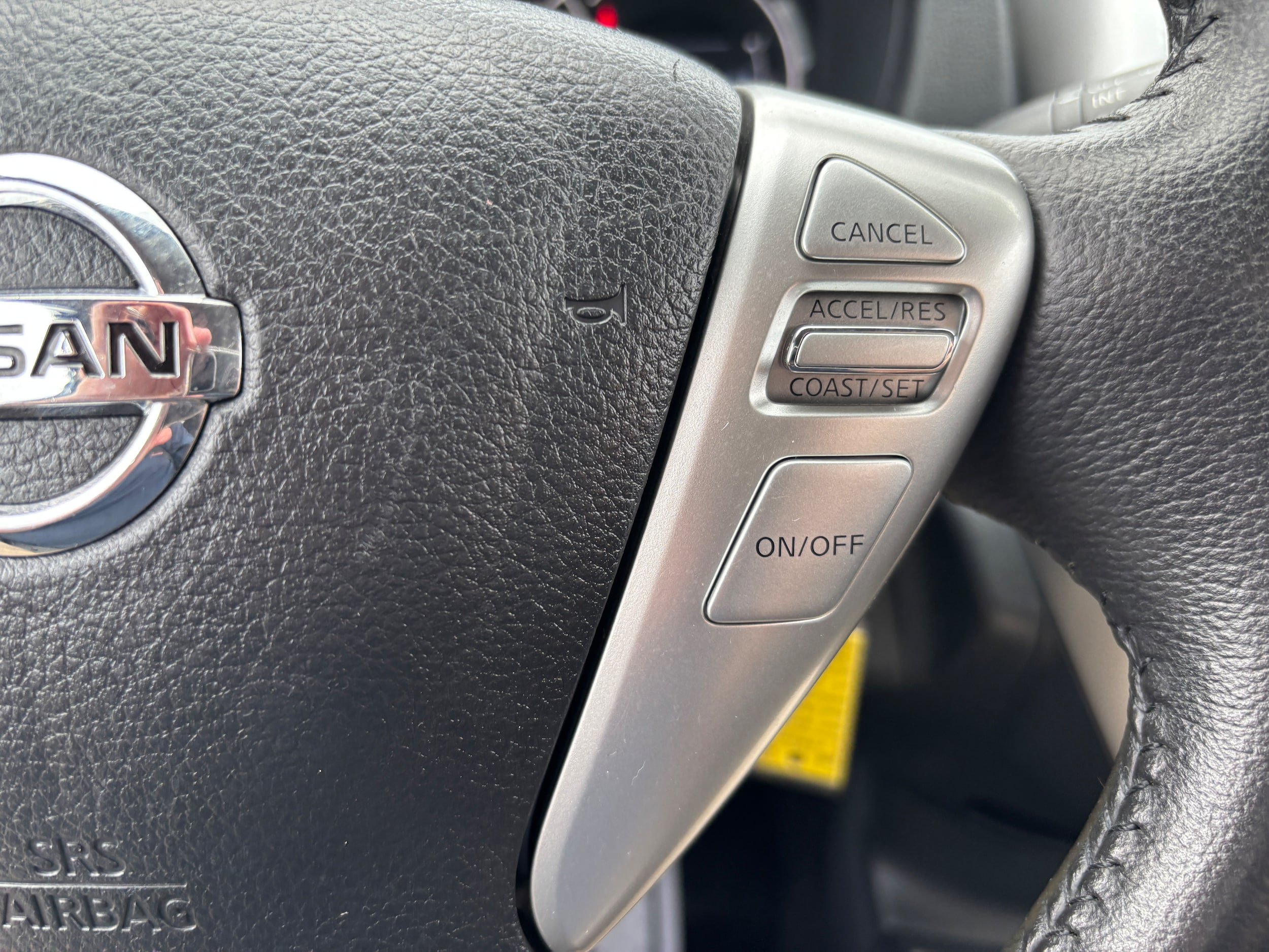 Used 2016 Nissan Versa Note SV FWD image 16