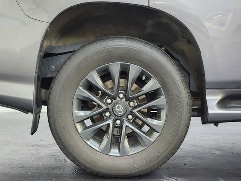 Used 2021 Lexus GX 460 Premium image 29