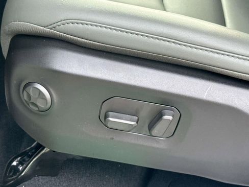 New 2026 Jeep Gladiator Mojave w/ Safety Group image 23