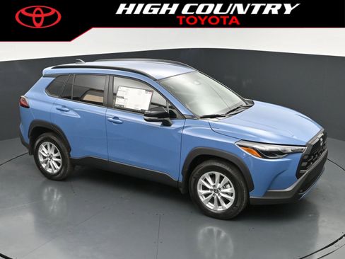 New 2026 Toyota Corolla Cross LE FWD image 33