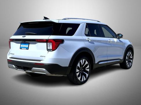 Used 2025 Ford Explorer Platinum w/ LUX Leather Package AWD/4WD image 5