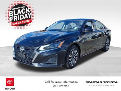 Used 2023 Nissan Altima 2.5 SV