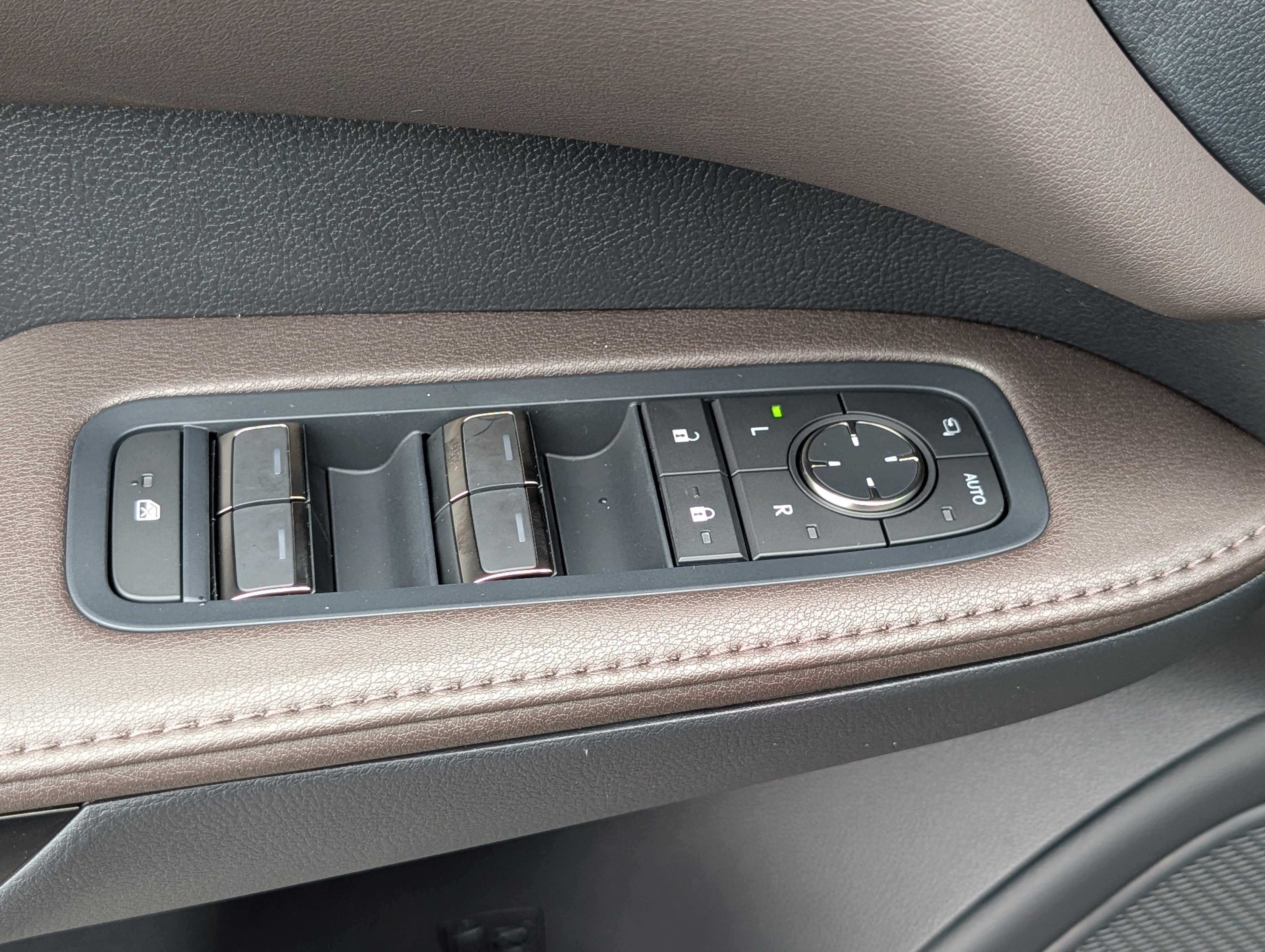 New 2026 Lexus RX 350 AWD w/ Convenience Package image 17