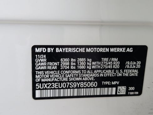 Certified 2025 BMW X5 xDrive40i w/ M Sport Package AWD/4WD image 41