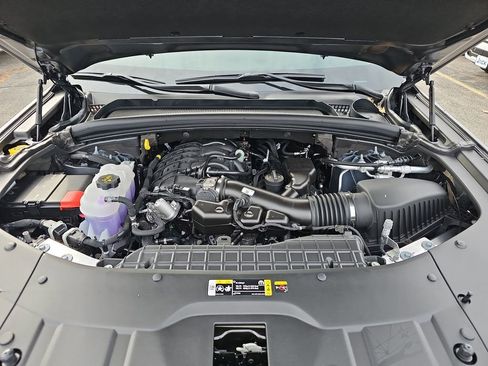 New 2025 Jeep Grand Cherokee Altitude image 24