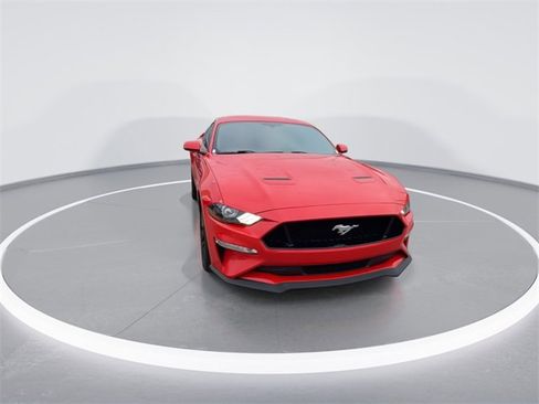 Used 2018 Ford Mustang GT w/ GT Performance Package image 3