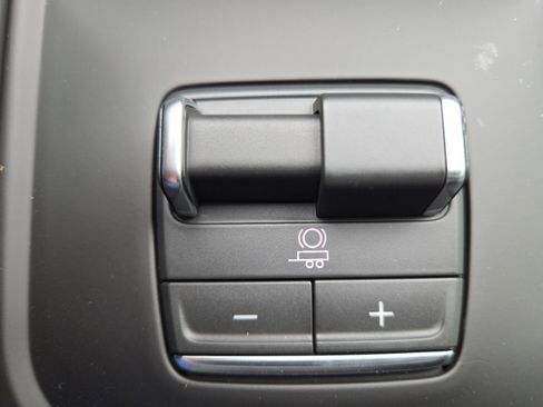 New 2026 GMC Sierra 2500 AT4X w/ AT4X AEV Edition image 13