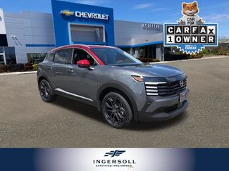 Used 2026 Nissan Kicks SR w/ SR Premium Package AWD/4WD video 1