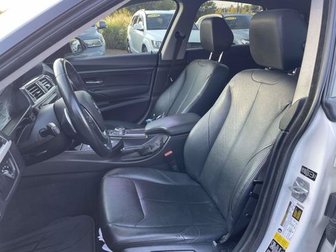 Used 2014 BMW 328i Gran Turismo xDrive AWD/4WD image 17