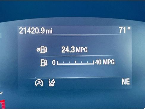 Used 2020 Ford Escape SEL image 12