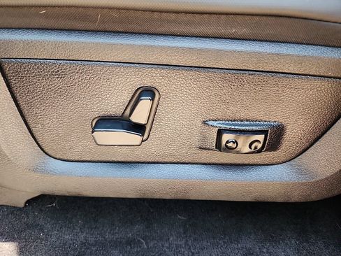 Used 2018 RAM 1500 Rebel w/ Luxury Group AWD/4WD image 16