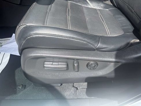 Used 2022 Honda CR-V EX-L image 25