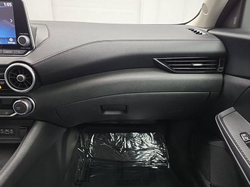 Used 2024 Nissan Sentra SV image 34
