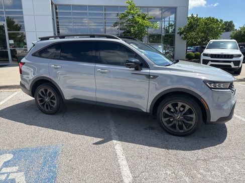 Used 2023 Kia Sorento SX Prestige AWD/4WD image 37