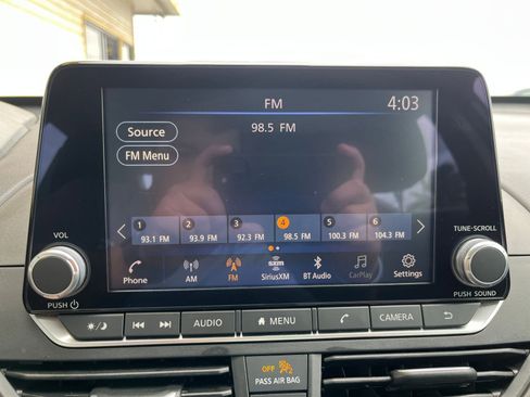 Used 2024 Nissan Altima 2.5 SV image 20