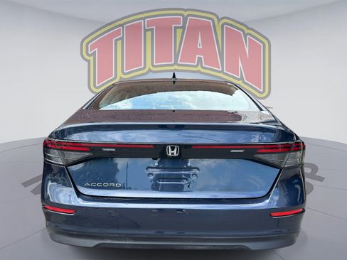 Used 2025 Honda Accord SE image 3