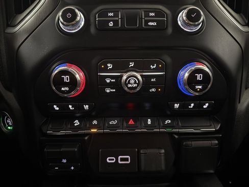 Used 2021 GMC Sierra 1500 AT4 image 18