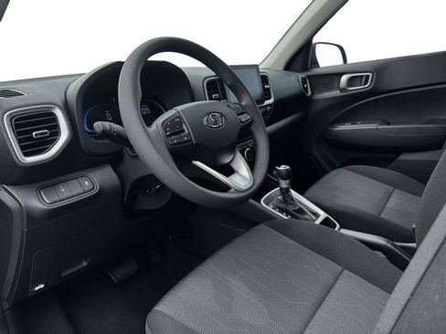 New 2026 Hyundai Venue SE image 14