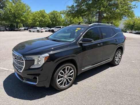 Used 2023 GMC Terrain Denali AWD/4WD image 1