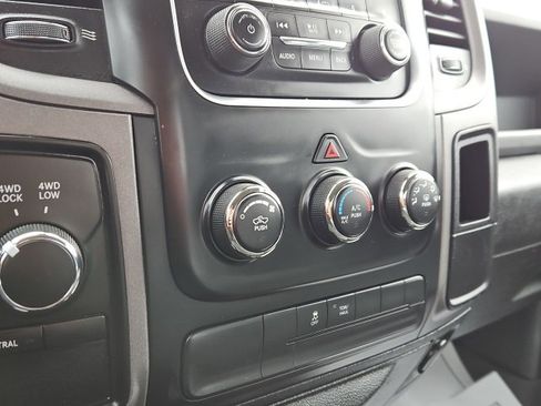 Used 2013 RAM 1500 Express image 35