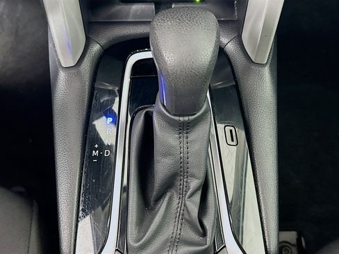 Used 2024 Toyota Corolla Cross LE image 24