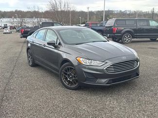 Used 2019 Ford Fusion SE video 2