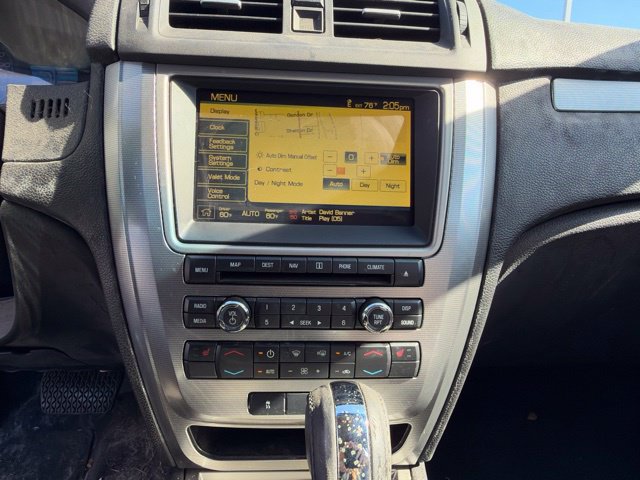 Used 2010 Ford Fusion Hybrid FWD image 16